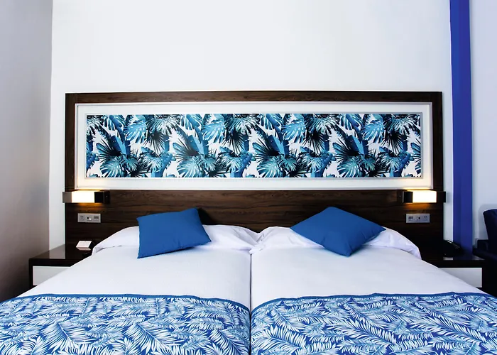 Hotel Riu Santa Fe 3*