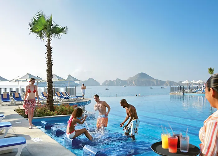 Hotel Riu Santa Fe 3*